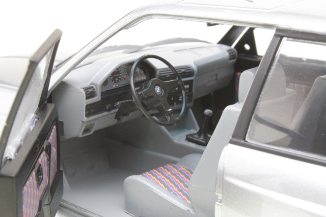 BMW M3 (e30) Coupe 1990, hopea
