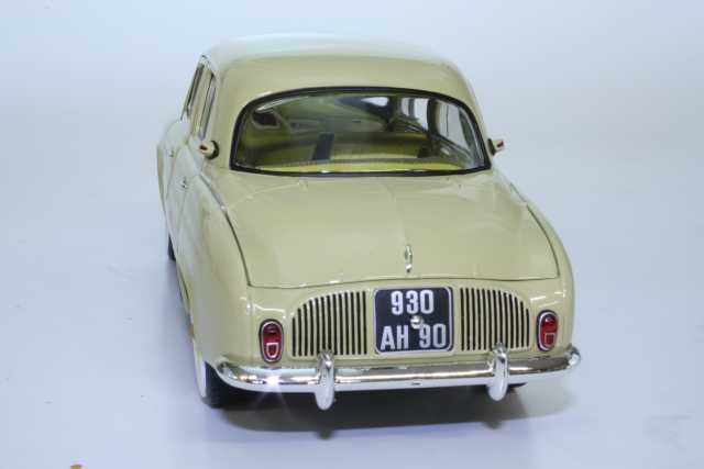 Renault Dauphine 1958, beige - Sulje napsauttamalla kuva