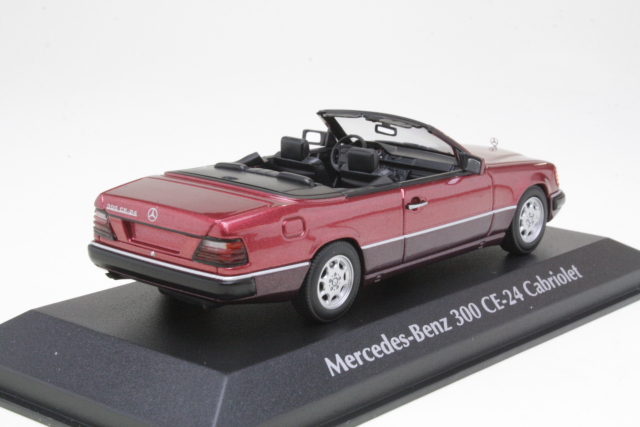 Mercedes 300CE-24 Cabriolet (A124) 1991, punainen - Sulje napsauttamalla kuva