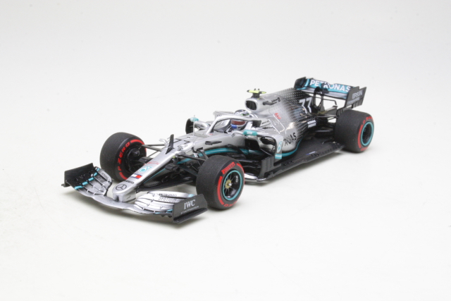 Mercedes AMG W10, 2nd. British GP 2019, V.Bottas, no.77 - Sulje napsauttamalla kuva