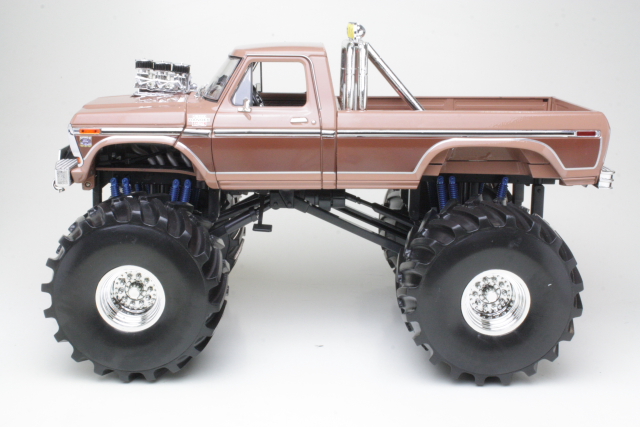 Ford F-350 BFT Big Foot Monster Truck 1975 - Sulje napsauttamalla kuva