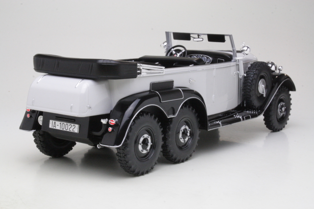 Mercedes G4 (w31) 1938, light grey/black