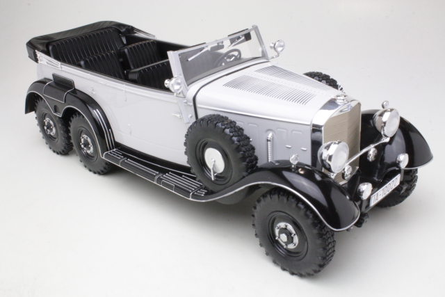Mercedes G4 (w31) 1938, light grey/black