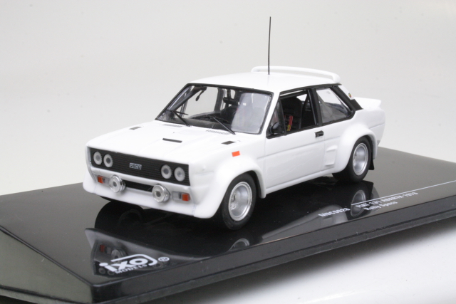 Fiat 131 Abarth 1978, valkoinen "Plain Body Version" - Sulje napsauttamalla kuva