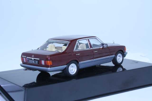 Mercedes 500SE (w126), dark red