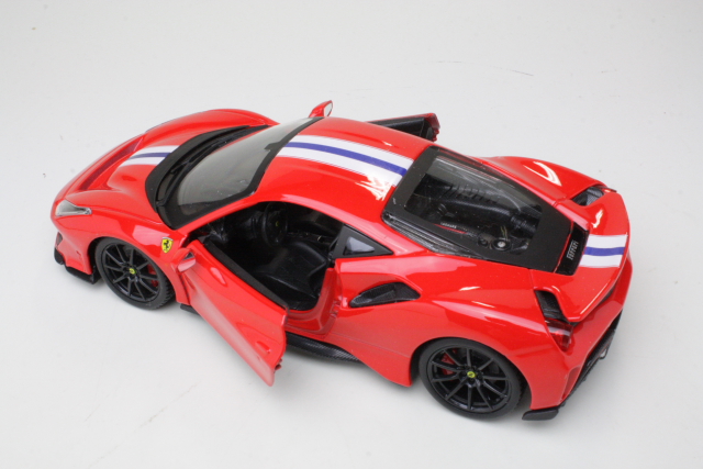 Ferrari 488 Pista 2018, punainen - Sulje napsauttamalla kuva