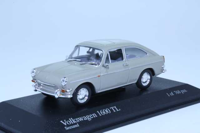 VW 1600 TL Fastback 1966, beige