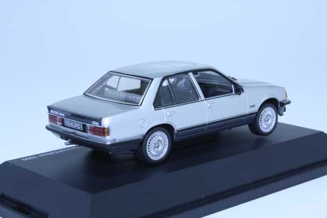 Opel Rekord SR/E, silver
