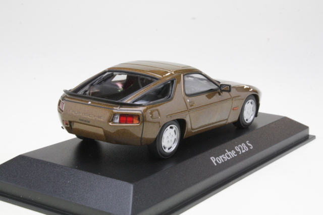 Porsche 928 S 1979, ruskea