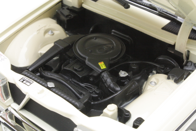 Mercedes 200 (w123) 1980, beige "Taxi"