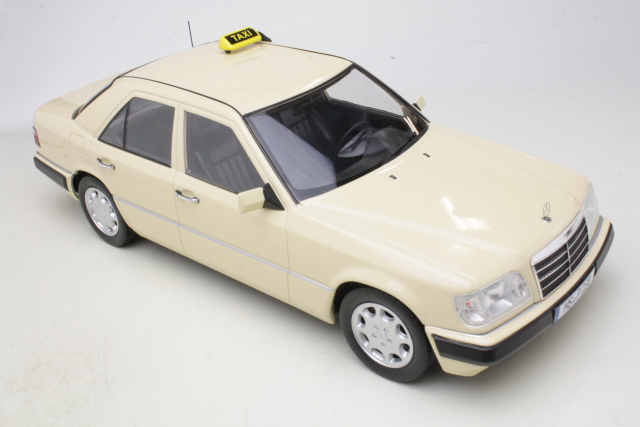 Mercedes E-Class (w124) 1989, beige "Taxi"