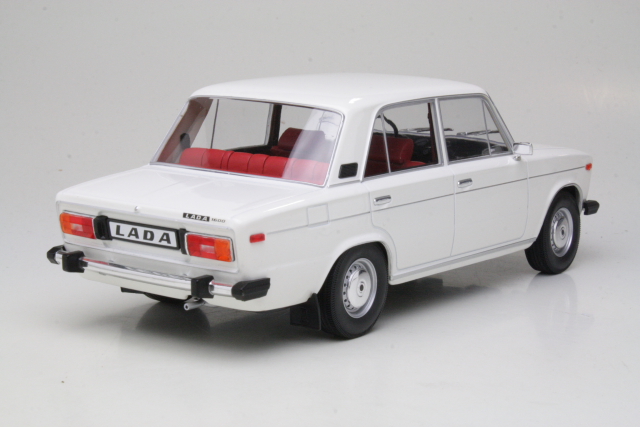 Lada 2106 1976, white - Click Image to Close