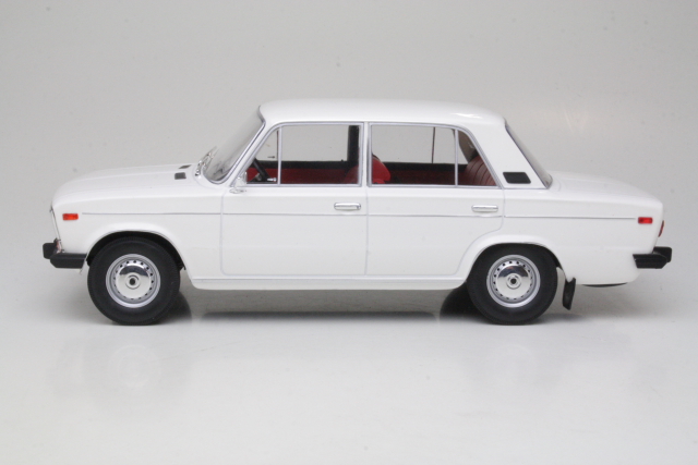 Lada 2106 1976, white - Click Image to Close