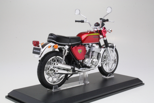 Honda CB750 Four, red