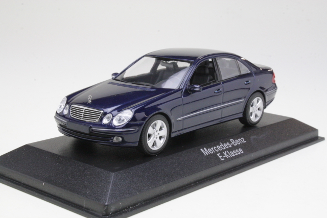 Mercedes E-Class (w211) 2002, dark blue