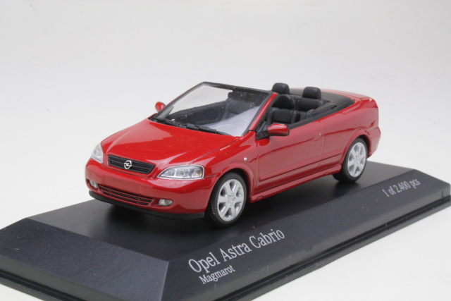 Opel Astra Cabriolet 2000, punainen