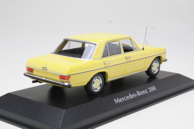 Mercedes 200 (w115) 1968, yellow - Click Image to Close