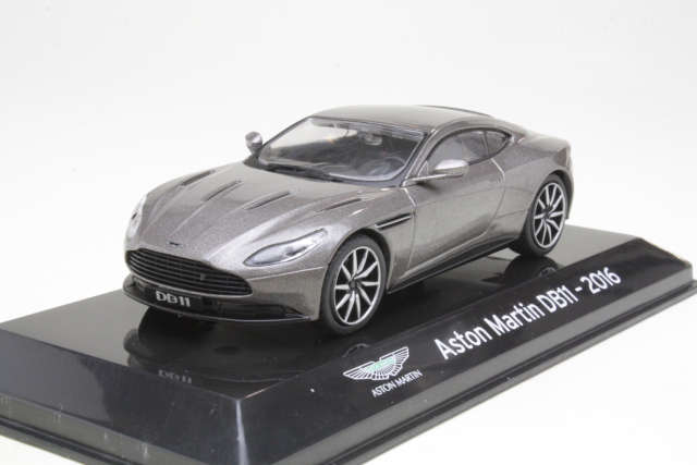 Aston Martin DB11 2016, harmaa