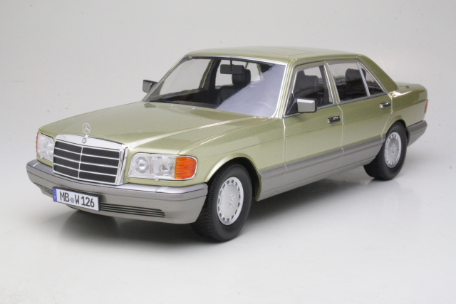 Mercedes 560SEL (W126) 2S 1985, vihreä - Sulje napsauttamalla kuva