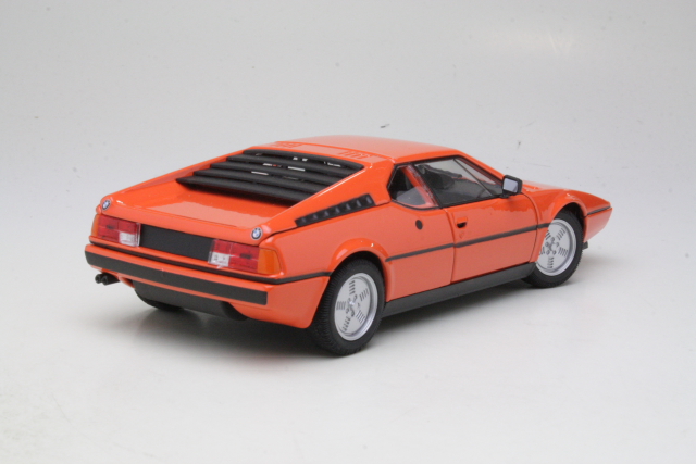 BMW M1 1978, orange