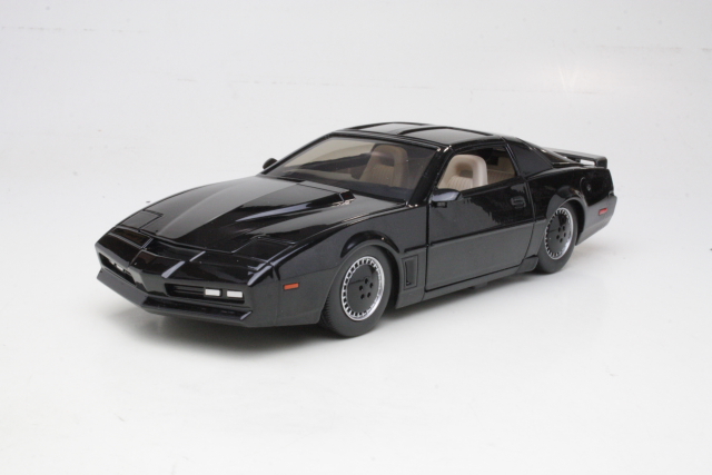 K.I.T.T. Pontiac Trans Am 1982 "Ritariässä"