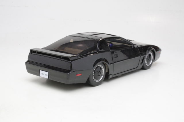 K.I.T.T. Pontiac Trans Am 1982 "Ritariässä"