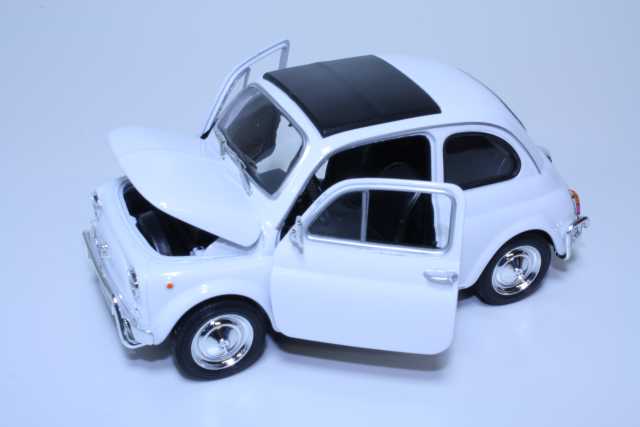 Fiat 500L 1968, valkoinen