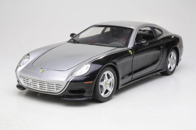 Ferrari 612 Scaglietti 2004, musta/hopea - Sulje napsauttamalla kuva