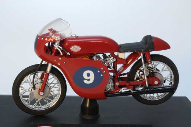 Jawa 350 2x OHC 1961, no.9, tummanpunainen