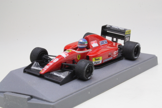 Ferrari F92A, F1 1992, I.Capelli, no.28