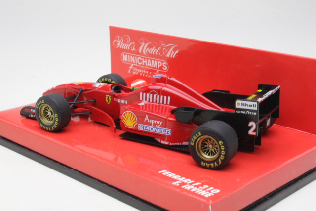 Ferrari F310, F1 1996, E.Irvine, no.2 - Sulje napsauttamalla kuva