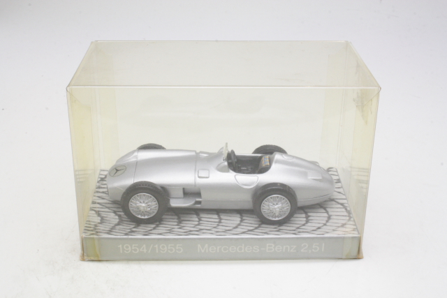 Mercedes 2.5L Formula (w196) Monoposto 1954, silver