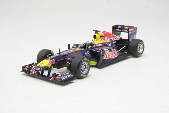 Red Bull Renault RB7, F1 2011, S.Vettel, no.1 - Sulje napsauttamalla kuva