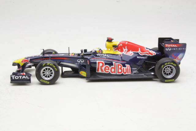 Red Bull Renault RB7, F1 2011, S.Vettel, no.1 - Sulje napsauttamalla kuva