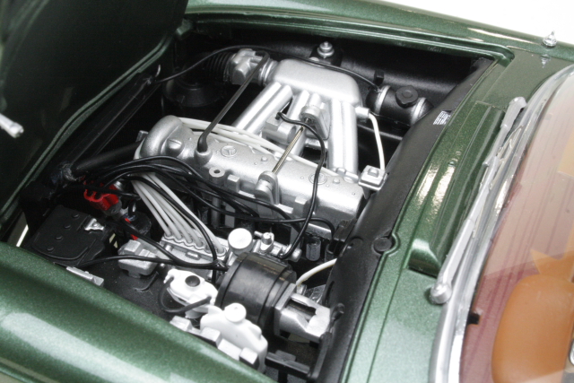 Mercedes 280SL (w113) 1963, vihreä/ruskea