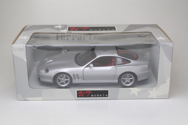 Ferrari 550 Maranello 1996, hopea