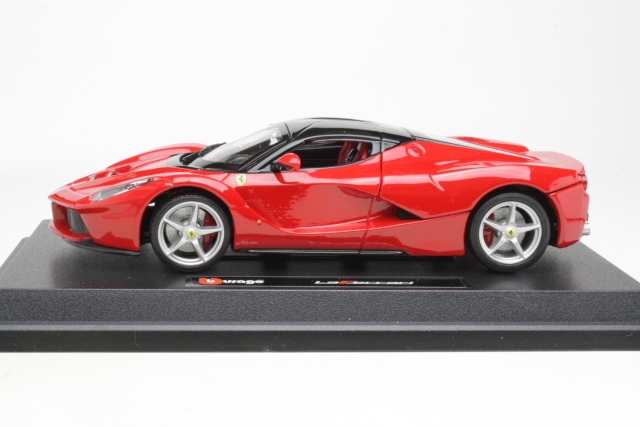 Ferrari LaFerrari 2013, punainen (1:24) - Sulje napsauttamalla kuva