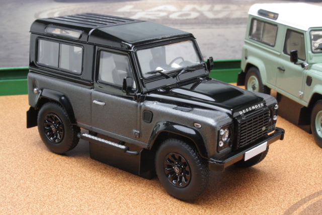 Land Rover Defender 2015 "Celebration 3 Car Set"