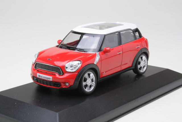 Mini Cooper S Countryman, punainen