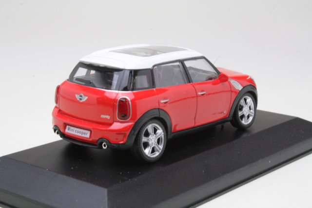 Mini Cooper S Countryman, red