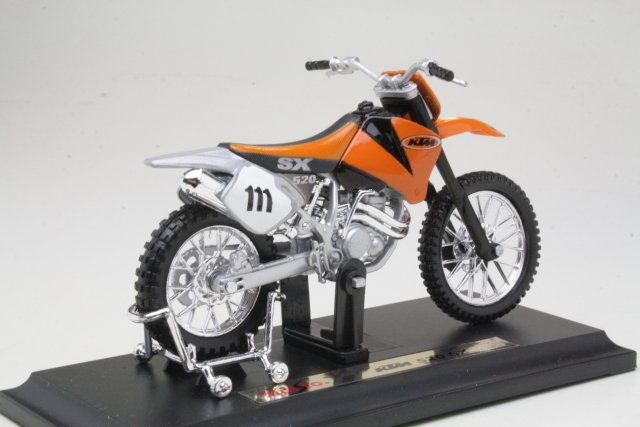 KTM 520SX 2001, no.111 - Sulje napsauttamalla kuva