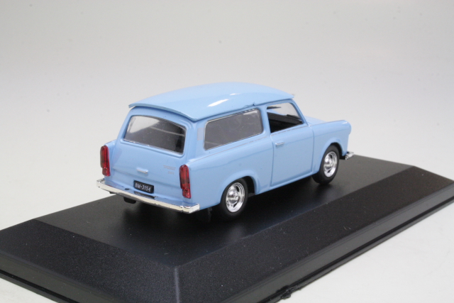 Trabant 601 Universal 1965, vaaleansininen