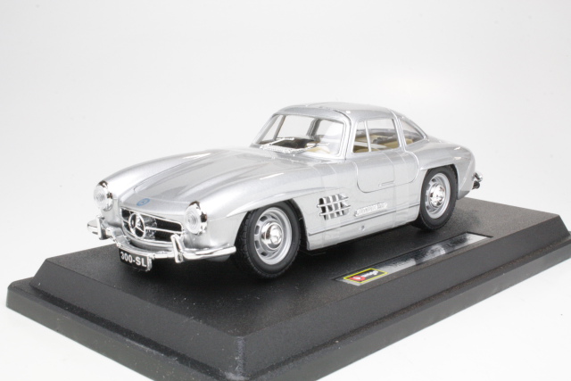 Mercedes 300SL (w198) 1954, hopea - Sulje napsauttamalla kuva