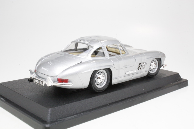 Mercedes 300SL (w198) 1954, hopea - Sulje napsauttamalla kuva