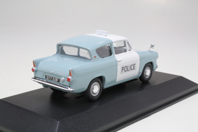 Ford Anglia "British Police" - Sulje napsauttamalla kuva