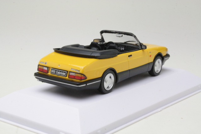 Saab 900 Cabriolet 1991, yellow