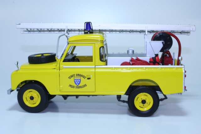 Land Rover II Pick-Up, "West Sussex Fire Brigade", keltainen - Sulje napsauttamalla kuva