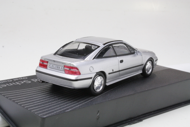 Opel Calibra 1990, hopea