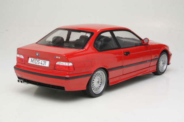 BMW M3 Coupe (e36) 1994, punainen