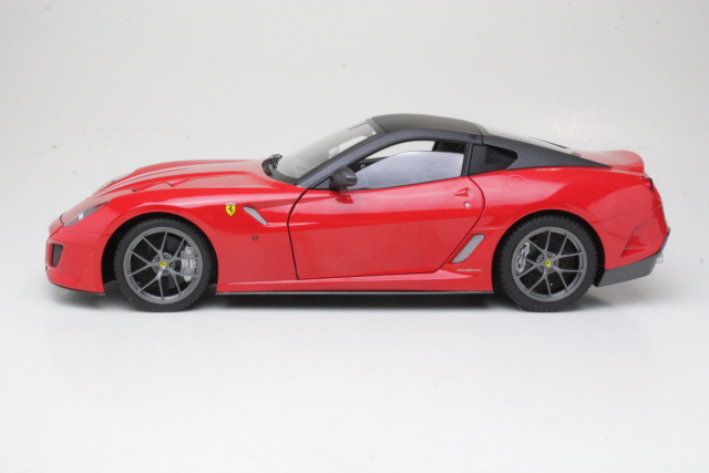 Ferrari 599 GTO 2010, punainen - Sulje napsauttamalla kuva